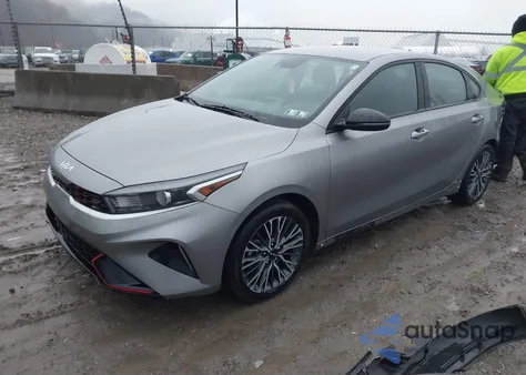 2023 Kia Forte Gt-Line z USA, uszkodzony, nr VIN 3KPF54AD3PE562416